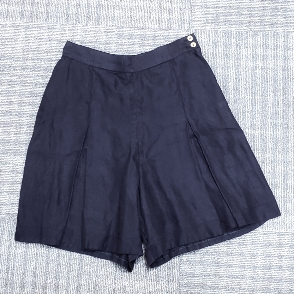 Chanel linen pleated short